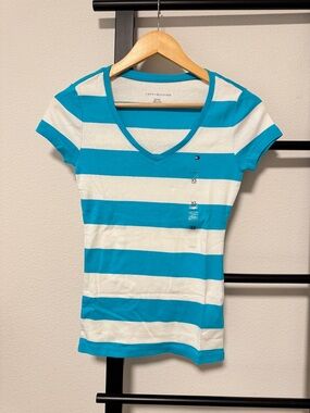 Tommy Hilfiger Women’s V-Neck Striped Tee
